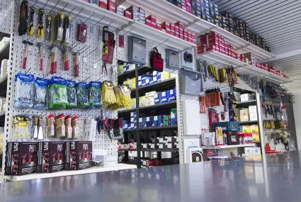 Mingucci accessori per serramenti, espositore